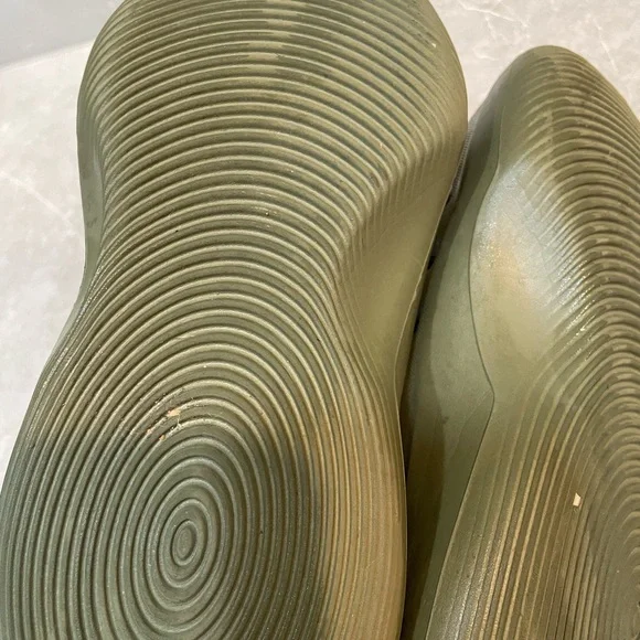 Adidas Originals adiFoam Infinity Mule in Olive Green Slip-On Sandals - Picture 6 of 7